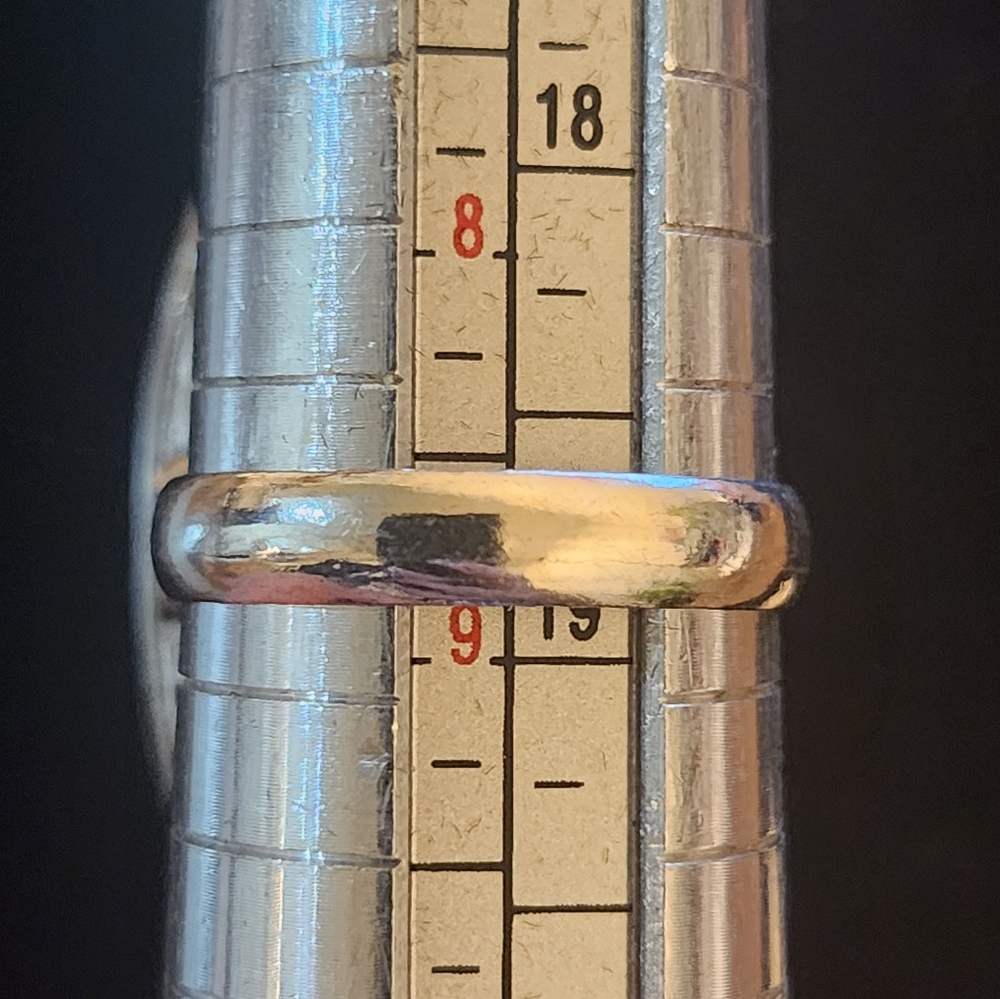 Labradorite Ring ❤️ - Picture 5 of 5